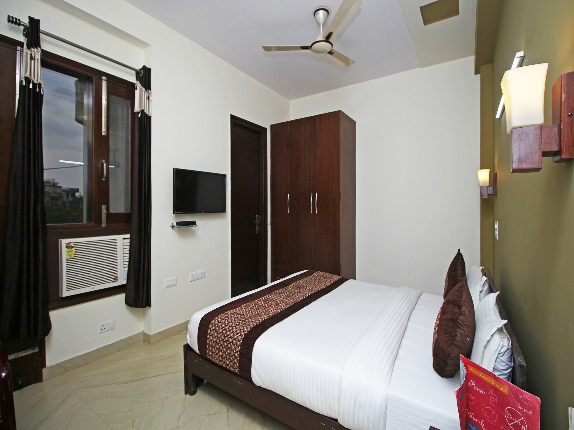 Fabhotel Mannat Residency Sec 52 Gurgaon Exterior photo