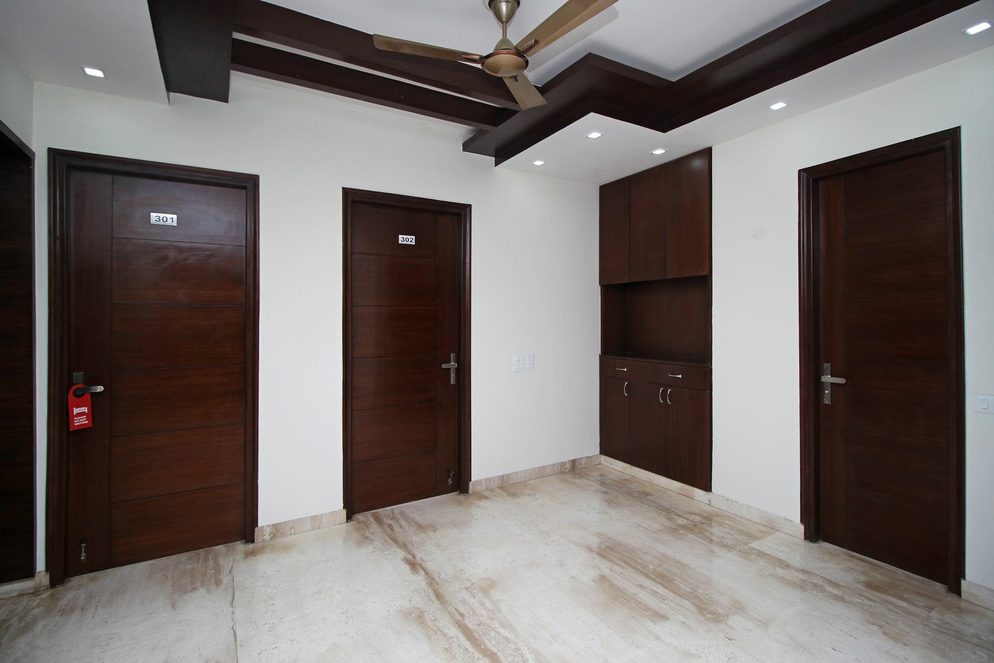 Fabhotel Mannat Residency Sec 52 Gurgaon Exterior photo